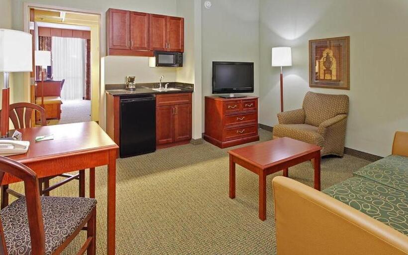 Suite Accessibile ai persone con mobilità ridotta, Holiday Inn Memphis University Of Memphis, An Ihg