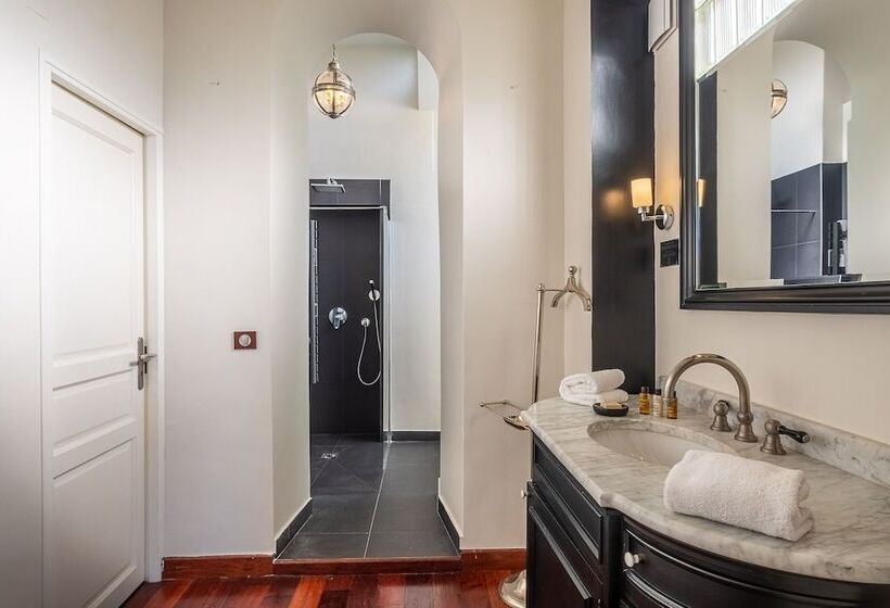 Полулюкс Вид на Море, La Villa Mauresque