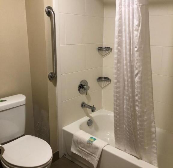 Номер Superior, Wingate By Wyndham Grove City