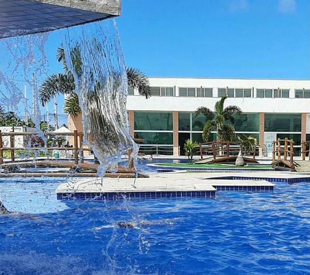 Apartamento 3 Dormitórios, Muro Alto Condomínio Clube