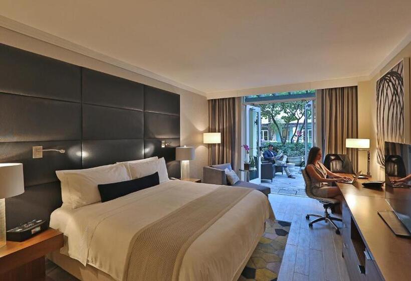 Büyük Çift Kişilik Yataklı Standart Oda, Intercontinental At Doral Miami, An Ihg