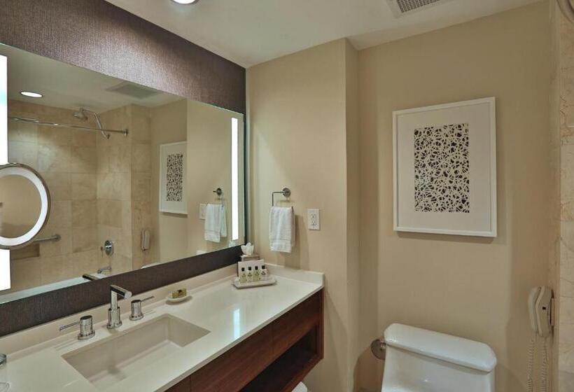 Engelliler için Büyük Çift Kişilik Yataklı Standart Oda, Intercontinental At Doral Miami, An Ihg