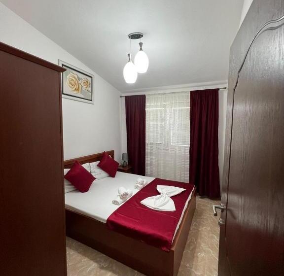 سوییت خانوادگی, Kasneci Apartments