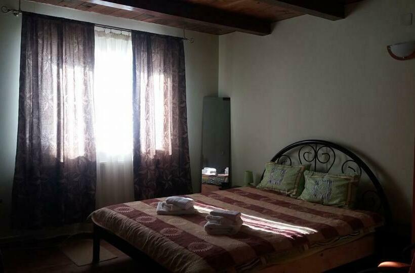 스탠다드 룸, Pensiunea Casa Motilor