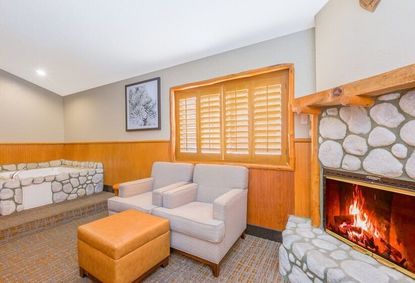 Suite, Holiday Inn Resort The Lodge At Big Bear Lake, An Ihg
