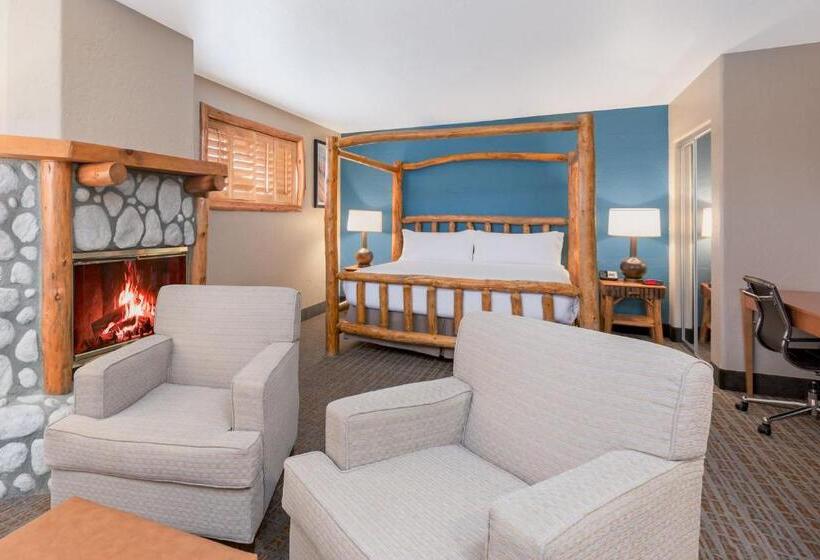 Suite Przystosowany dla Osób Niepełnosprawnych, Holiday Inn Resort The Lodge At Big Bear Lake, An Ihg