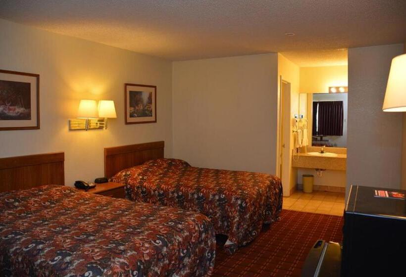 Номер Стандарт 2 Двуспальные Кровати, Inn Of Uvalde