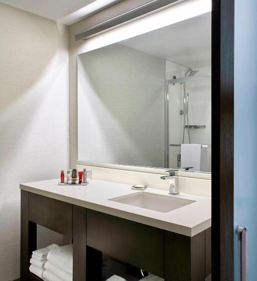 Номер Стандарт, Marriott Cincinnati Airport