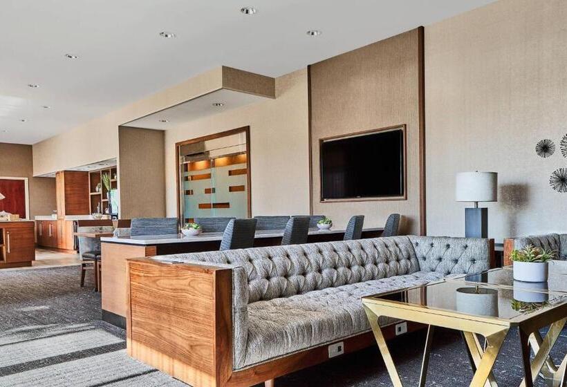 Стандартный Номер Кровать Кинг, Pittsburgh Marriott North