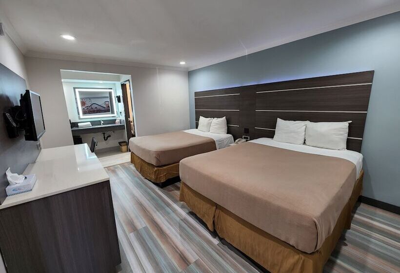 Номер Стандарт 2 Двуспальные Кровати, Travelodge Inn & Suites By Wyndham Fullerton