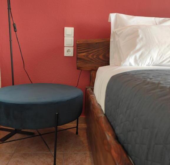 اتاق لوکس با چشم‌انداز دریا, Poseidon Rooms
