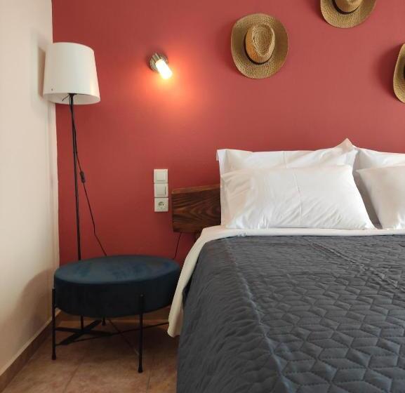 اتاق لوکس با چشم‌انداز دریا, Poseidon Rooms