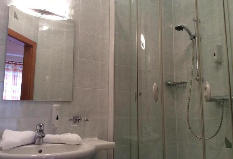 Номер Стандарт с Террасой, Zweytick Gästezimmer Weingut