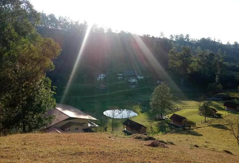 샬레, Pousada Colar De Ouro Chalés