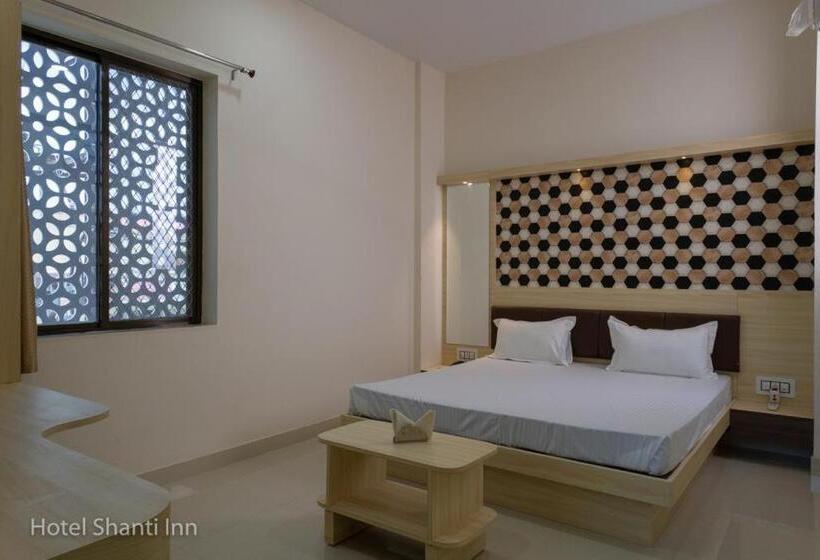 デラックスルーム, Shanti Inn