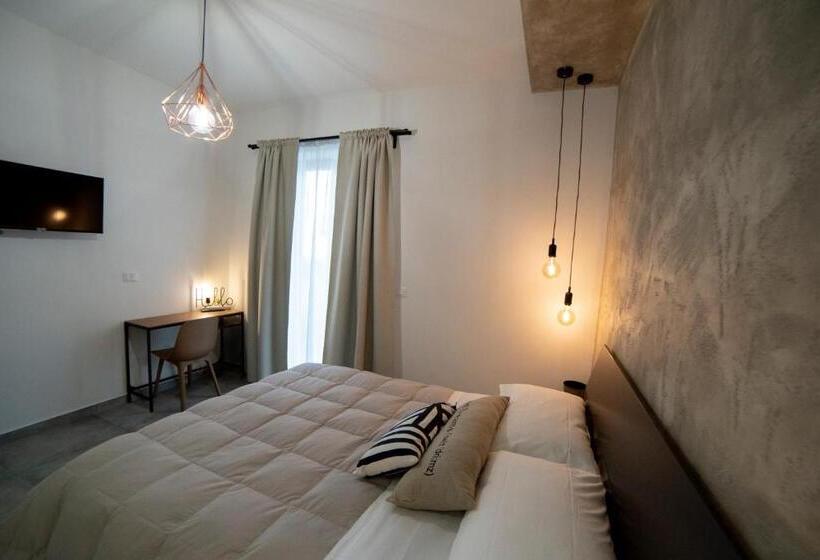 스탠다드 룸 킹사이즈 침대, Anna & Alfredo Bed And Breakfast