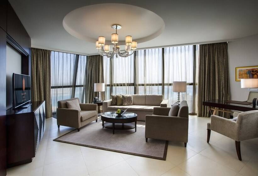 Апартаменты 3 Спальни, Bab Al Qasr Residence