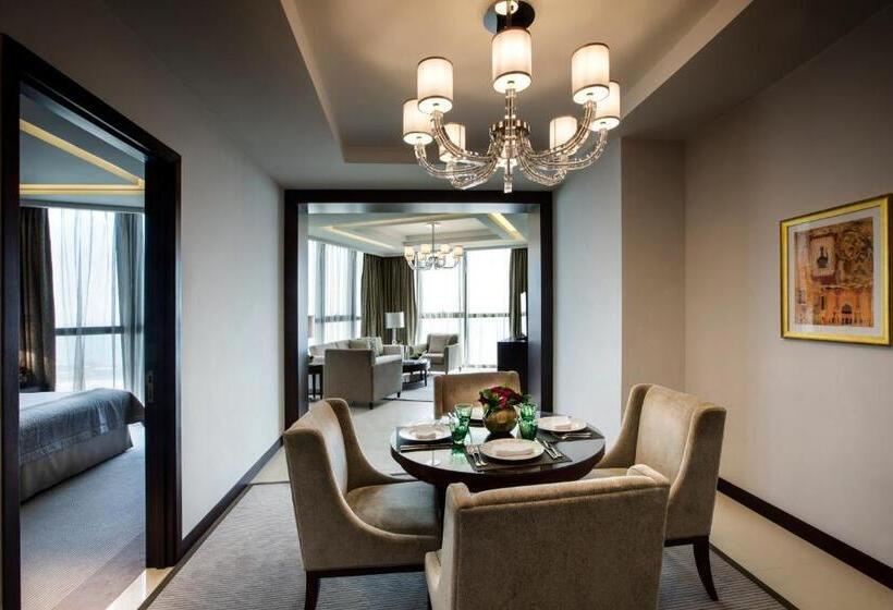 Апартаменты 2 Спальни, Bab Al Qasr Residence