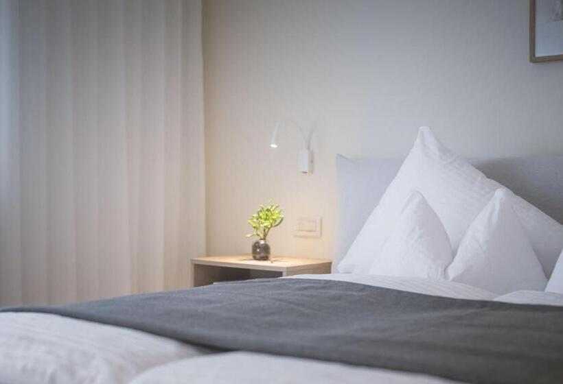 Apartamento 1 Quarto, Michael Am Waal