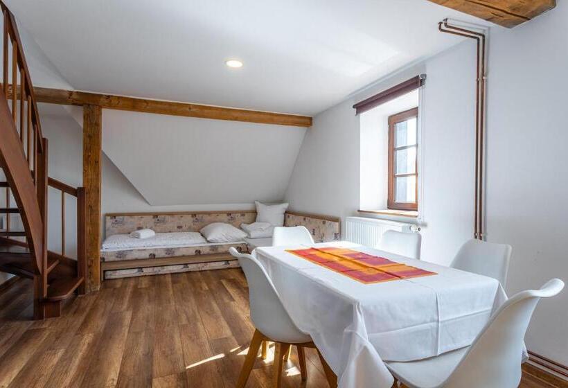 Escritório Estándar, Houda Bouda   Penzion & Apartmány