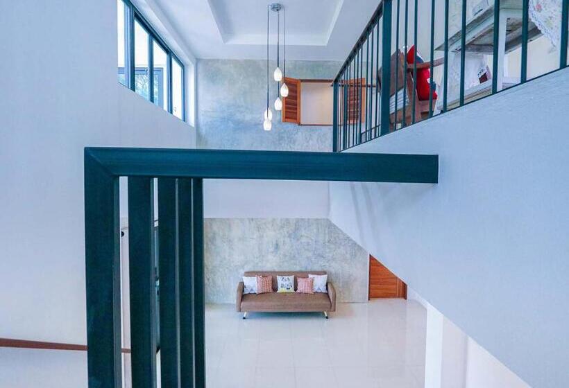 ファミリーステューディオ, Jamjuree Home At Udonthani