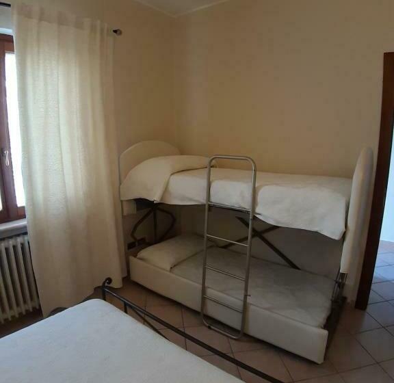 اتاق استاندارد چهار تخته, Sweet House Only Rooms