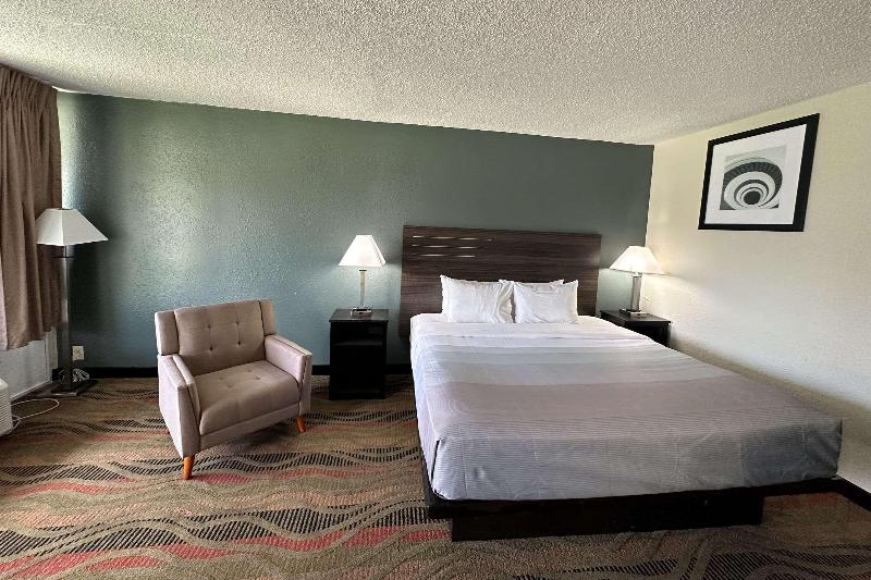 适合残疾人士使用的带超级大床的标准间, Quality Inn & Suites