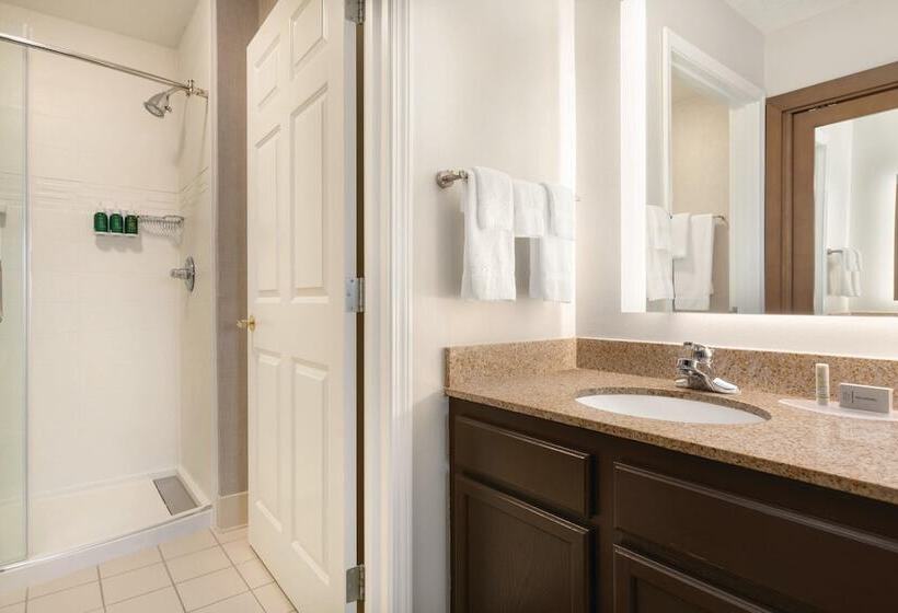 Люкс 2 Спальни, Residence Inn By Marriott Buffalo Galleria Mall
