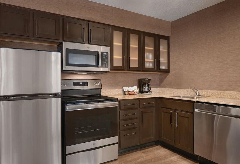 Люкс 2 Спальни, Residence Inn By Marriott Buffalo Galleria Mall