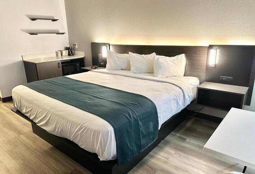 Номер Стандарт Кровать Кинг Адаптированный для Инвалидов, Studio 6 Suites Louisville Ky Airport/expo Center