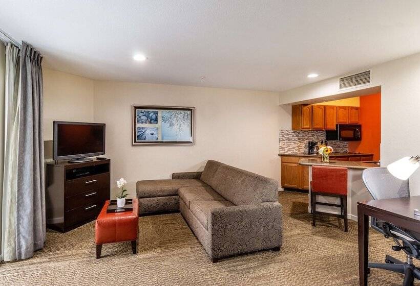 스위트, Sonesta Es Suites Torrance Redondo Beach