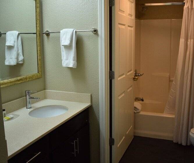 스위트, Staybridge Suites Cranbury   South Brunswick, An Ihg