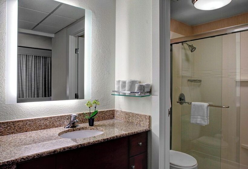 Люкс, Residence Inn By Marriott Cleveland Downtown