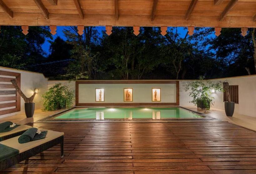 디럭스 스위트, Amaya Lake Dambulla