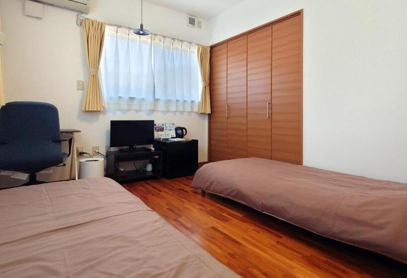 اتاق استاندارد یک نفره, Zerogravity Seisui Villa