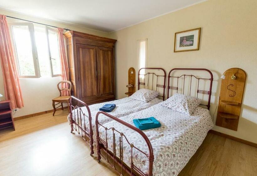 Номер Стандарт, Chambres D Hôtes Domaine Du Bourg