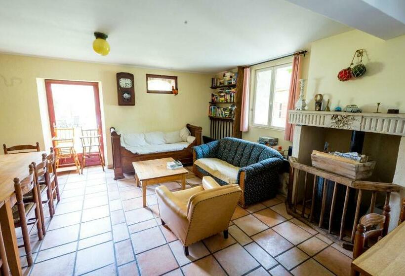 Номер Стандарт, Chambres D Hôtes Domaine Du Bourg