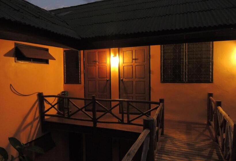 Номер Economy, Khunyuam Resort