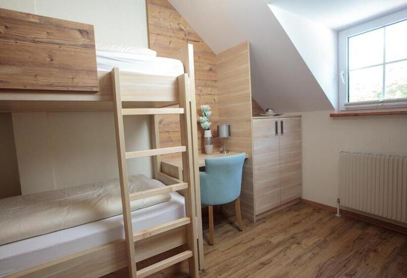Семейный Номер, Pension Pirkdorfer See