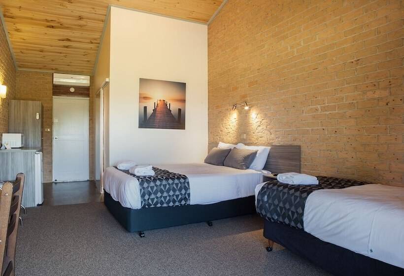 수피리어 트리플 룸, Lookout Mountain Retreat