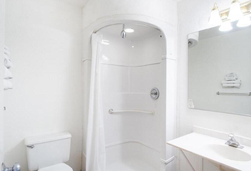 Стандартный Номер Кровать Кинг, Budgetlodge