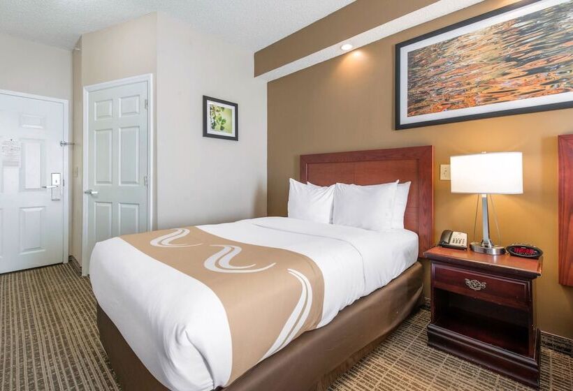 带2个双人床的标准工作室, Quality Inn Palm Bay  Melbourne I95