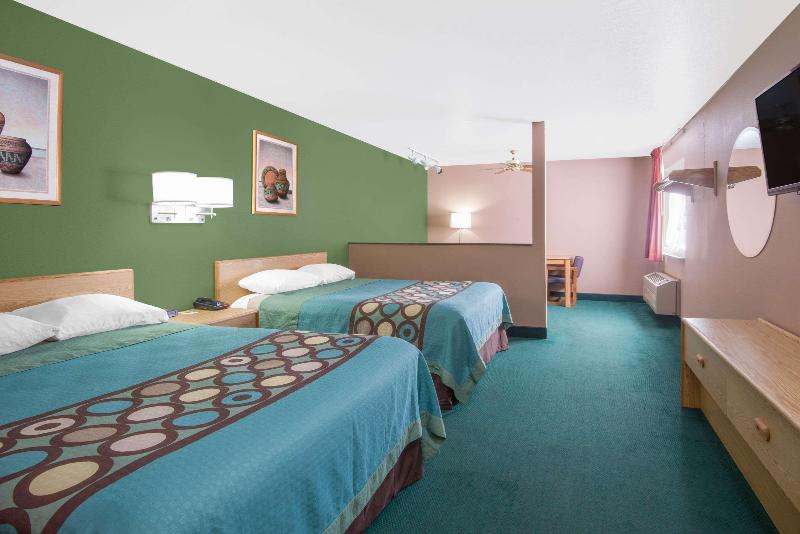 جناح, Super 8 By Wyndham Fort Sumner