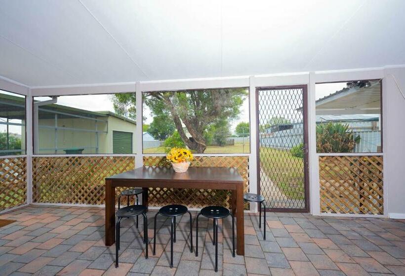 Дом 2 Спальни, Renovated Little Cottage Aberdare Hunter Valley