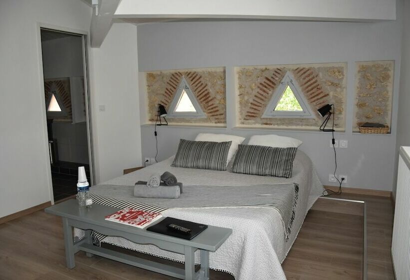 Quarto Familiar, Domaine De Calbiac