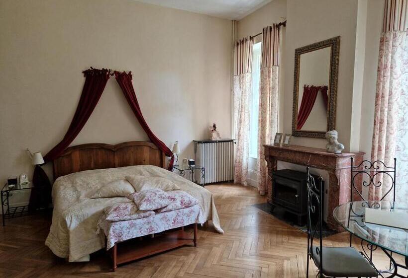 Номер Deluxe, Chateau De Viviez