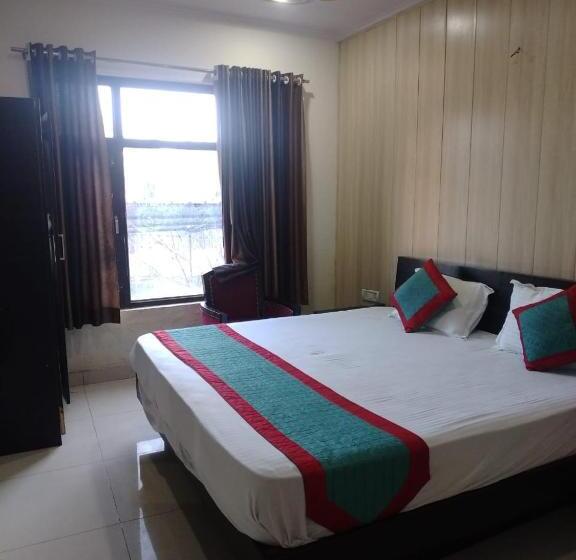 Quarto Estandar, Jp Regency
