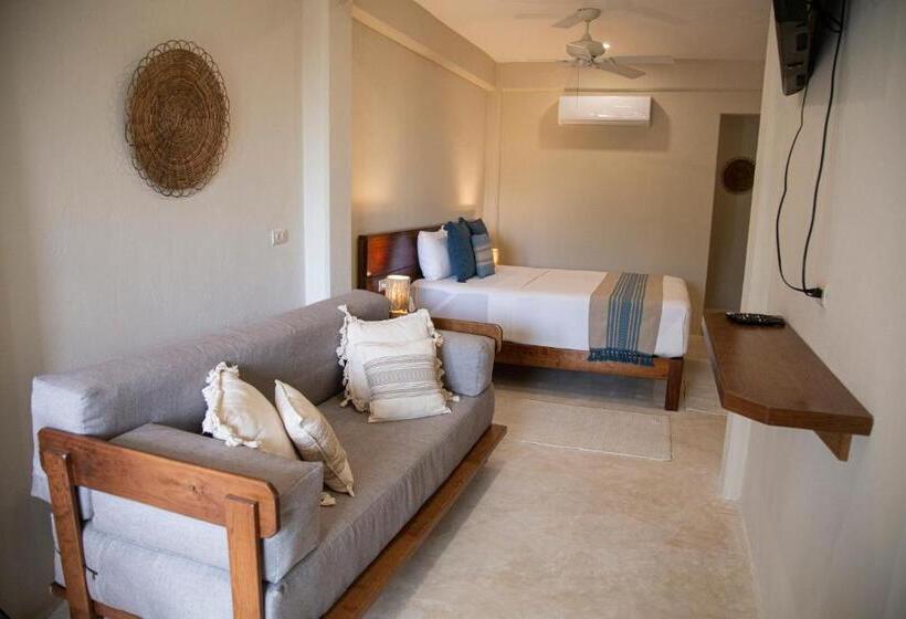 テラス付きジュニアスイート, Noah Beach Hotel & Suites