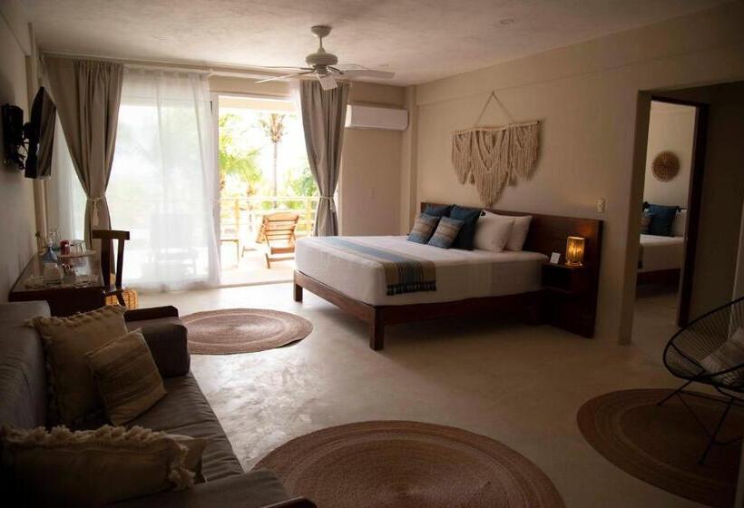 オーシャンビューデラックススイート, Noah Beach Hotel & Suites