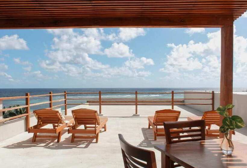 プレジデントスイートルーム, Noah Beach Hotel & Suites
